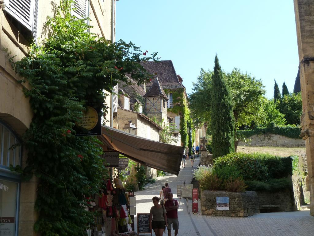 La Maison D'Albusse Sarlat-la-Caneda Exterior photo